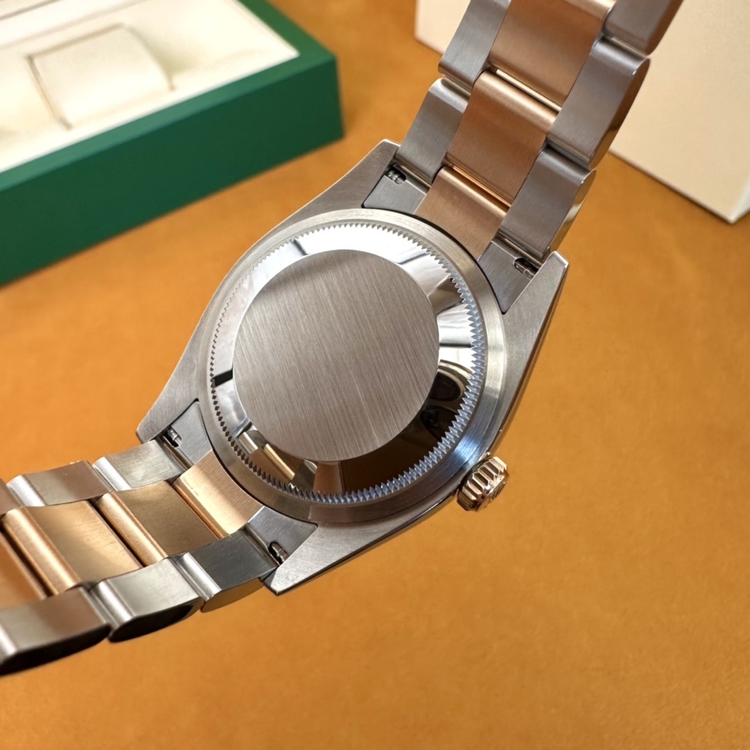Old watch M126231-0044