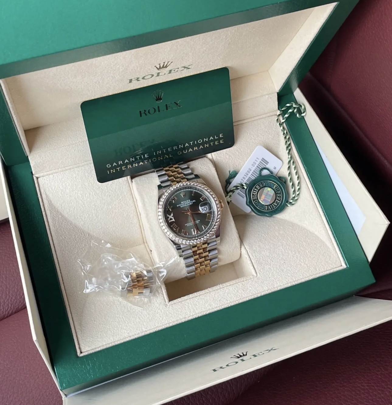 Old watch M126283rbr-0011