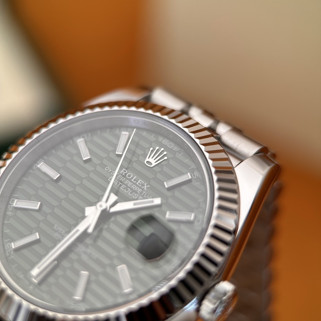 Old watch m126334-0030