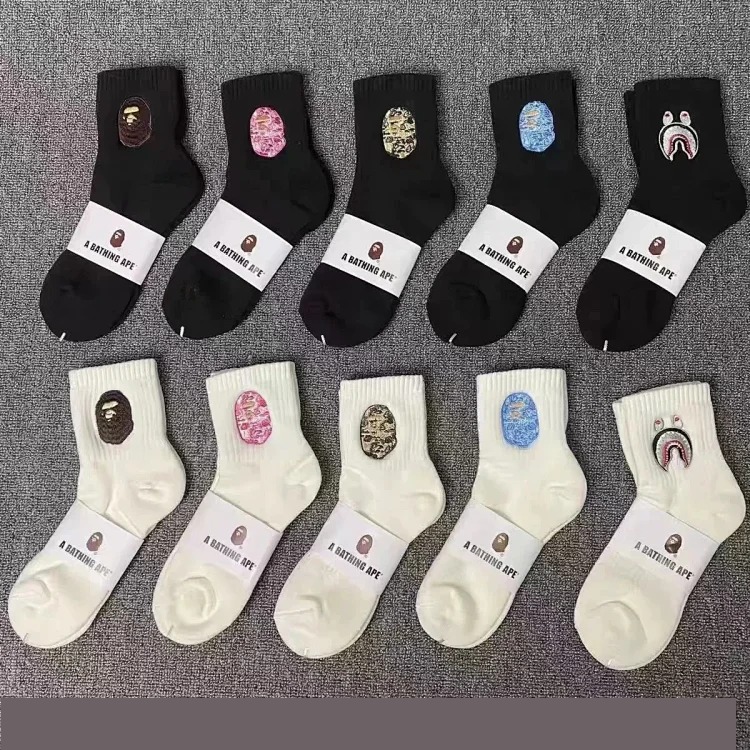 Ape-head towel socks Japanese trendy socks high-tube cotton socks sweat-absorbent white socks solid color mid-tube thickened casual socks for men and women