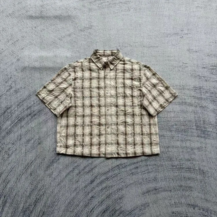 Apricot short sleeve shirt