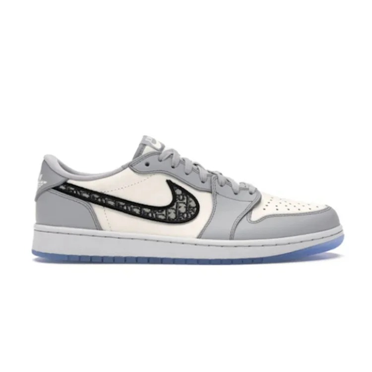 1 Retro Low D*or Fashion sneakers