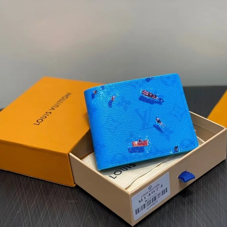 New fashion trend wallet