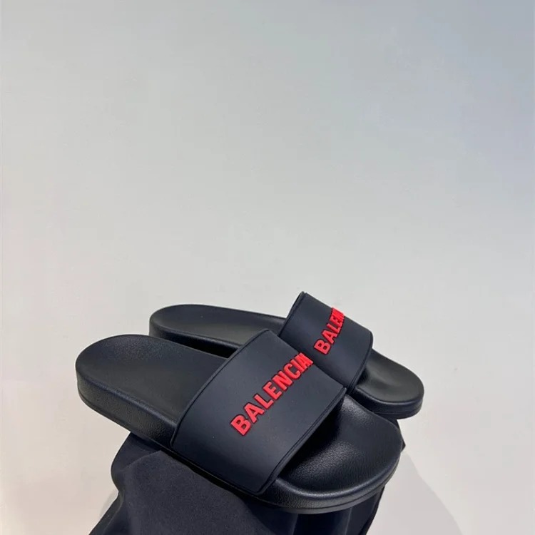 B-letter slippers couple style soft-soled one-piece beach sandals for outer wear