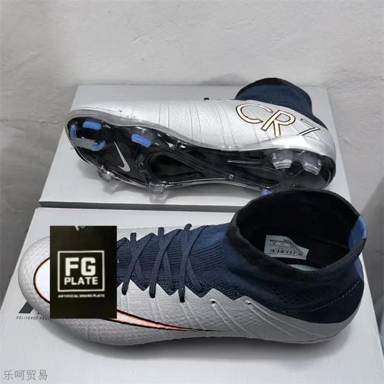 Football shoes FG spike high top CR7