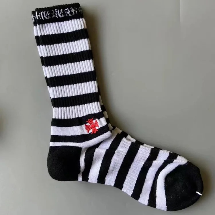 Fashion trend socks love graffiti red lips towel bottom mid-calf socks