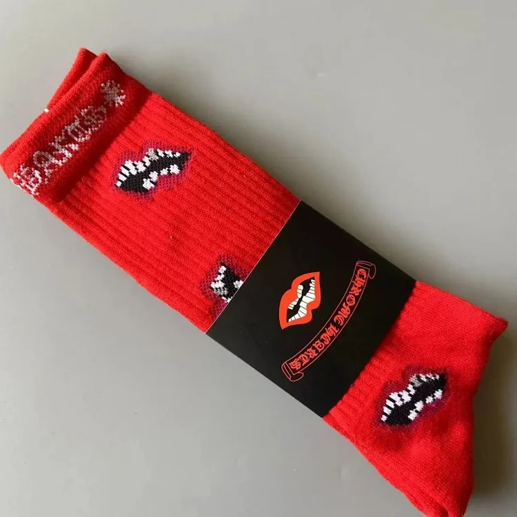 Fashion trend socks love graffiti red lips towel bottom mid-calf socks