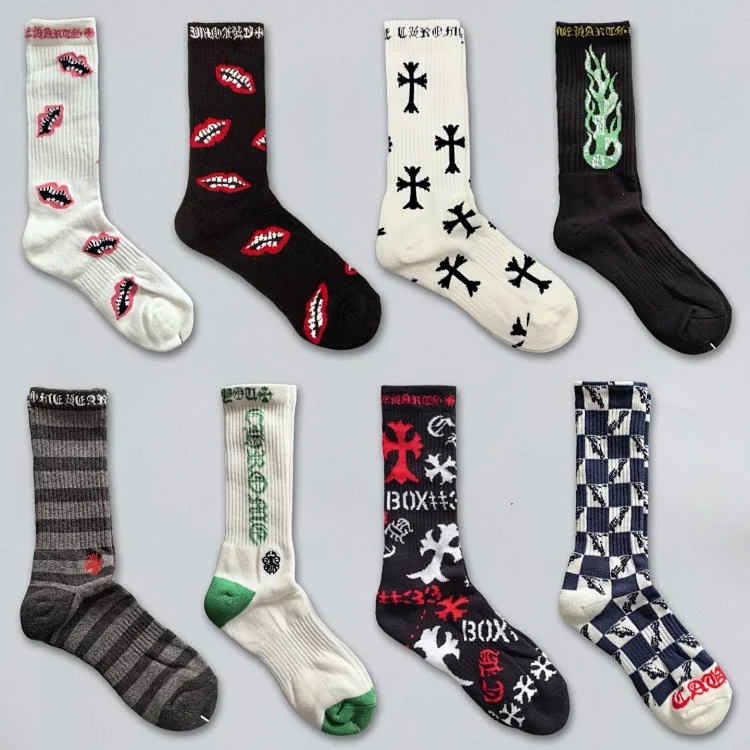 Men's and women's mid-calf sports socks for couples