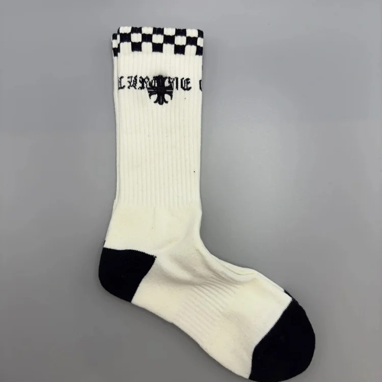 Men's and women's mid-calf sports socks for couples