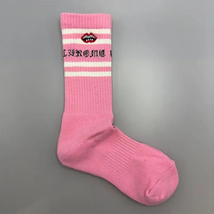 Men's and women's mid-calf sports socks for couples