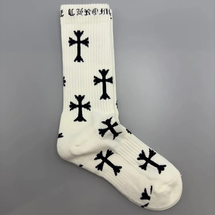 Men's and women's mid-calf sports socks for couples