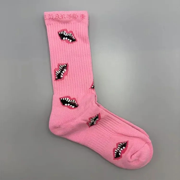 Men's and women's mid-calf sports socks for couples