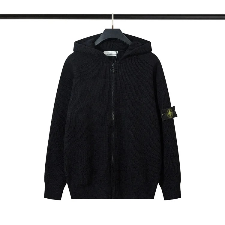 Stone zipper open chest stand collar badge functional knitted sweater for men and women in autumn and winter