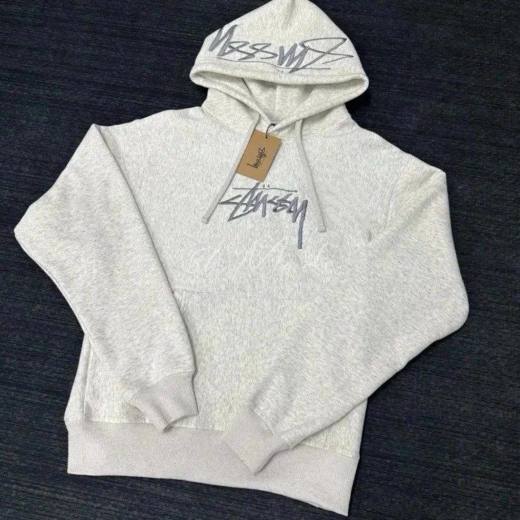 Embroidered hooded sweatshirt essential for men and women couples