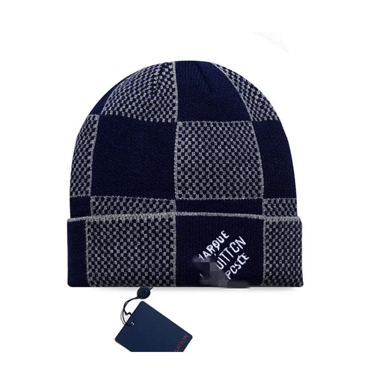 Classic correct letter leather label knitted hat for men and women, same style woolen hat, autumn and winter fashion brand cross-border best-selling cold hat