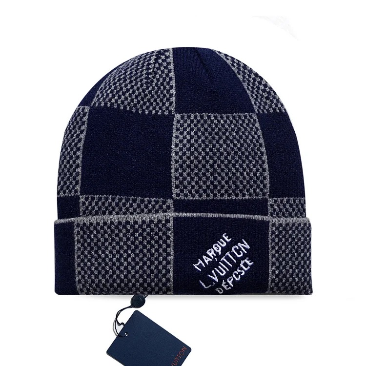 Classic correct letter leather label knitted hat for men and women, same style woolen hat, autumn and winter fashion brand cross-border best-selling cold hat