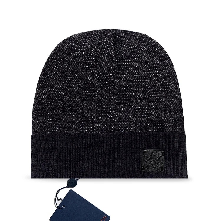 Classic correct letter leather label knitted hat for men and women, same style woolen hat, autumn and winter fashion brand cross-border best-selling cold hat