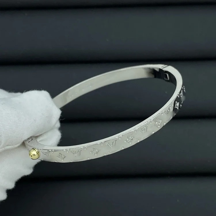 Bracelet women's new high Seiko V letter open bracelet