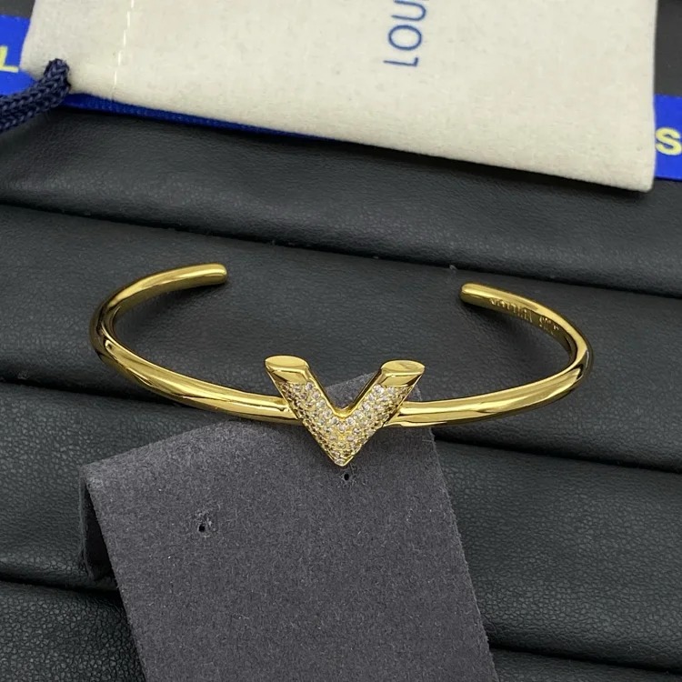 Bracelet women's new high Seiko V letter open bracelet