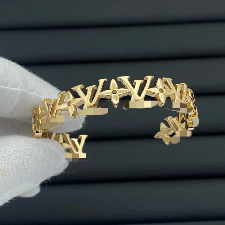Bracelet women's new high Seiko V letter open bracelet