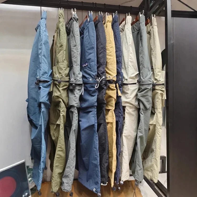 Outdoor casual waterproof breathable pleated couple style paratrooper pants assault functional trousers