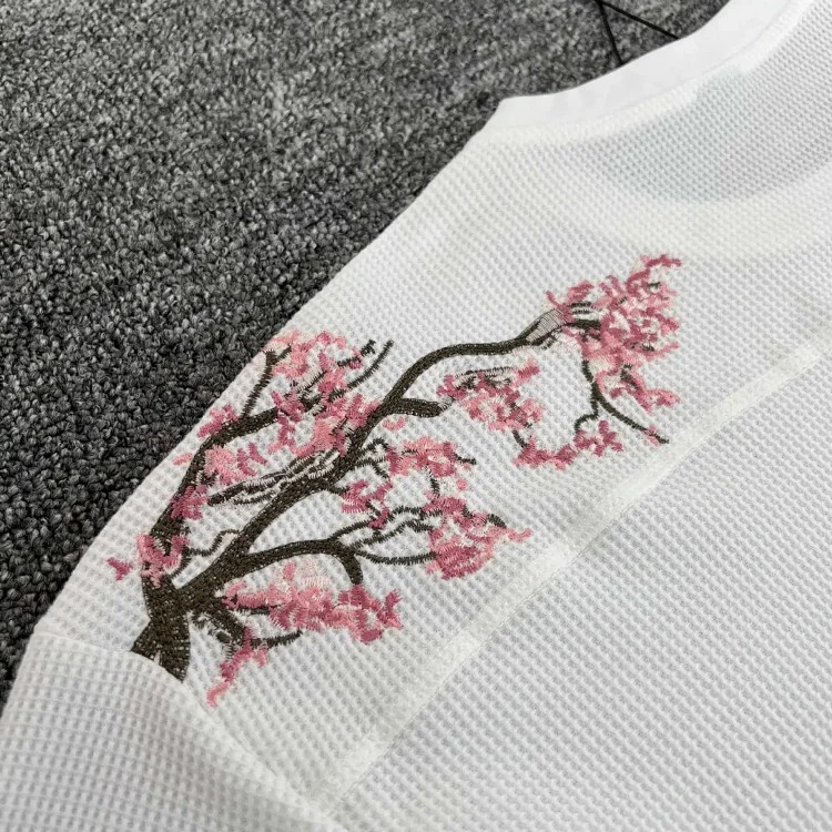 2025 New European and American Embroidery Sakura Waffle Long Sleeves for Men and Women Couples