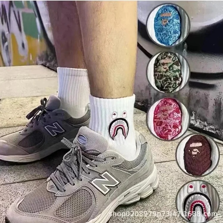 Ape-head towel socks Japanese trendy socks high-tube cotton socks sweat-absorbent white socks solid color mid-tube thickened casual socks for men and women