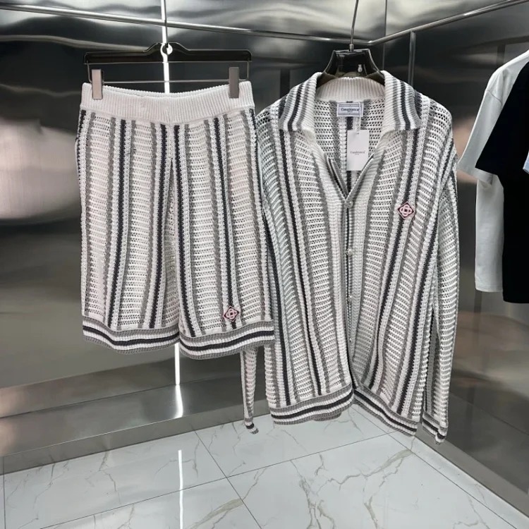 Knitted sweater short sleeve jacquard cardigan