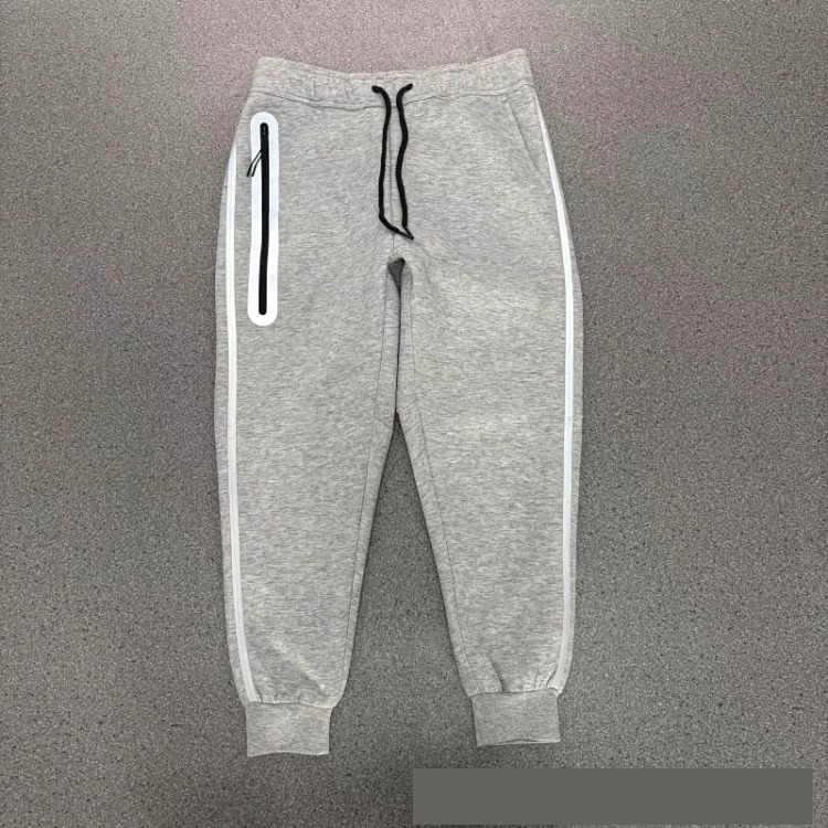 More styles available. See store categories.Reflective knitted hooded zip-up sweatshirt track jacket sweatpants FZ0754
