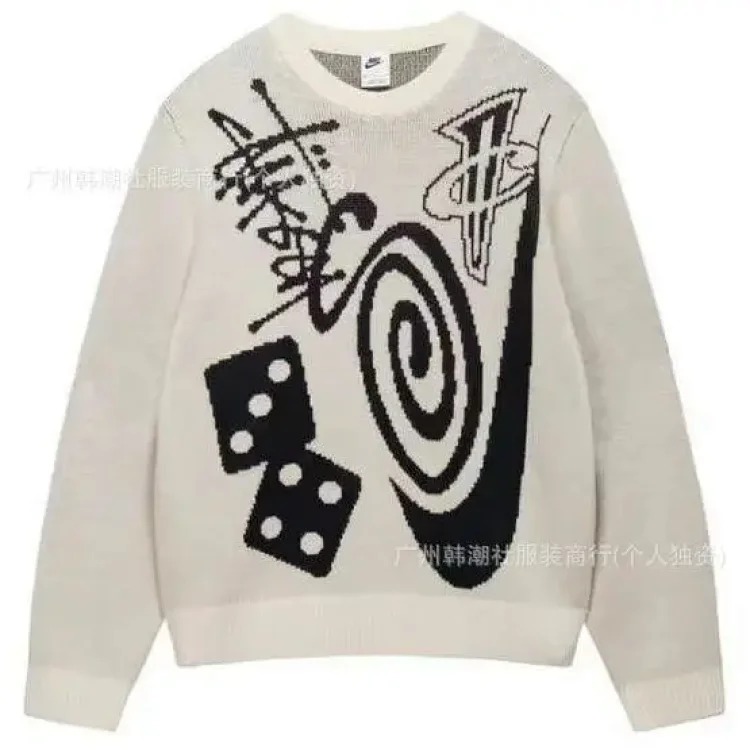 Black 8 large jacquard solid color crew neck sweater