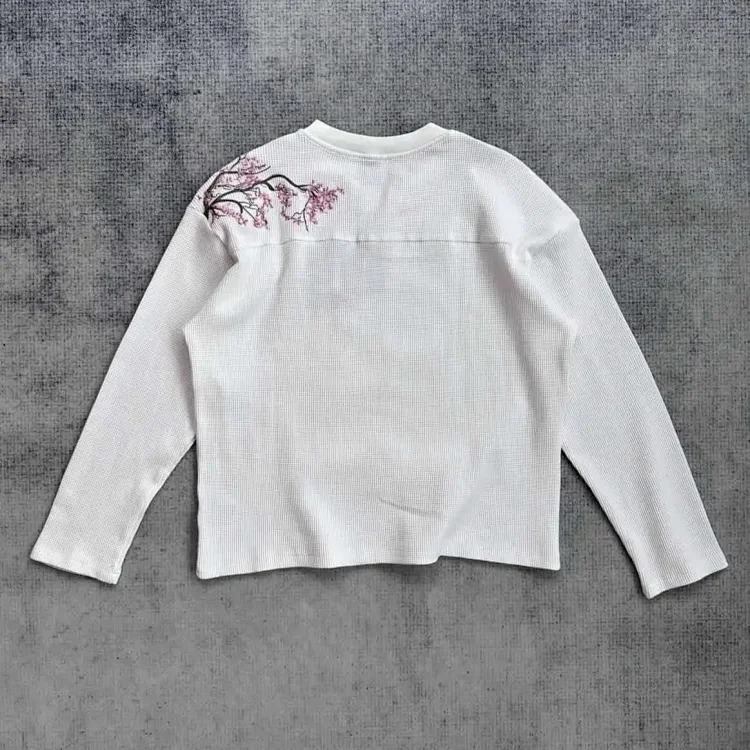 Retro plum blossom embroidered straight pants for men and women, versatile personalized street fashion jeans