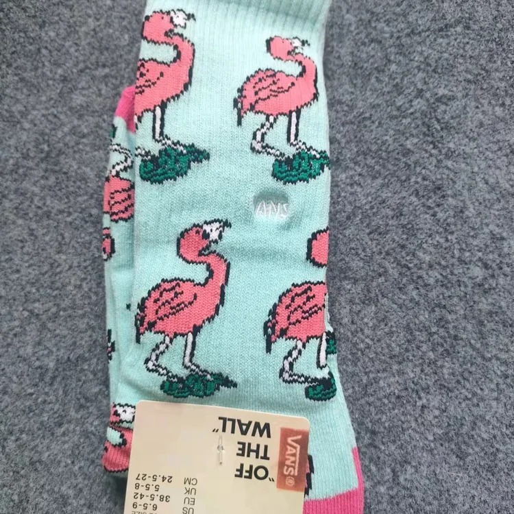 Cross-border trendy high-top cotton socks with cartoon letters and anime couple style towel-soled sports socks wholesale and retail