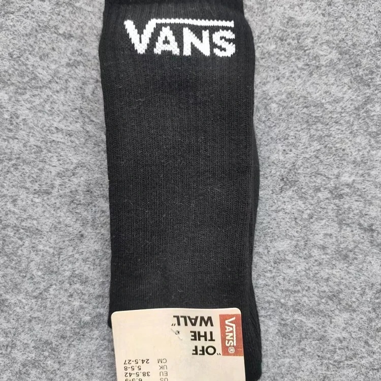 Cross-border trendy high-top cotton socks with cartoon letters and anime couple style towel-soled sports socks wholesale and retail