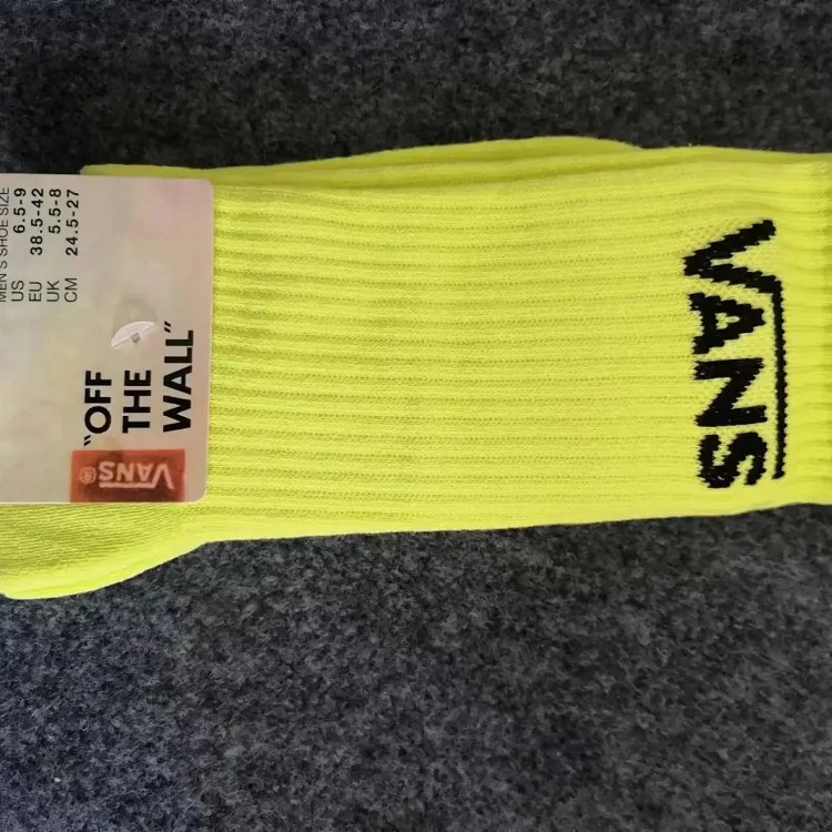 Cross-border trendy high-top cotton socks with cartoon letters and anime couple style towel-soled sports socks wholesale and retail