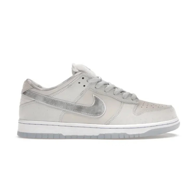 M D**K Low White Lobster Fashion sneakers