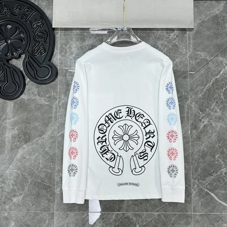 Cross horseshoe long sleeve T-shirt