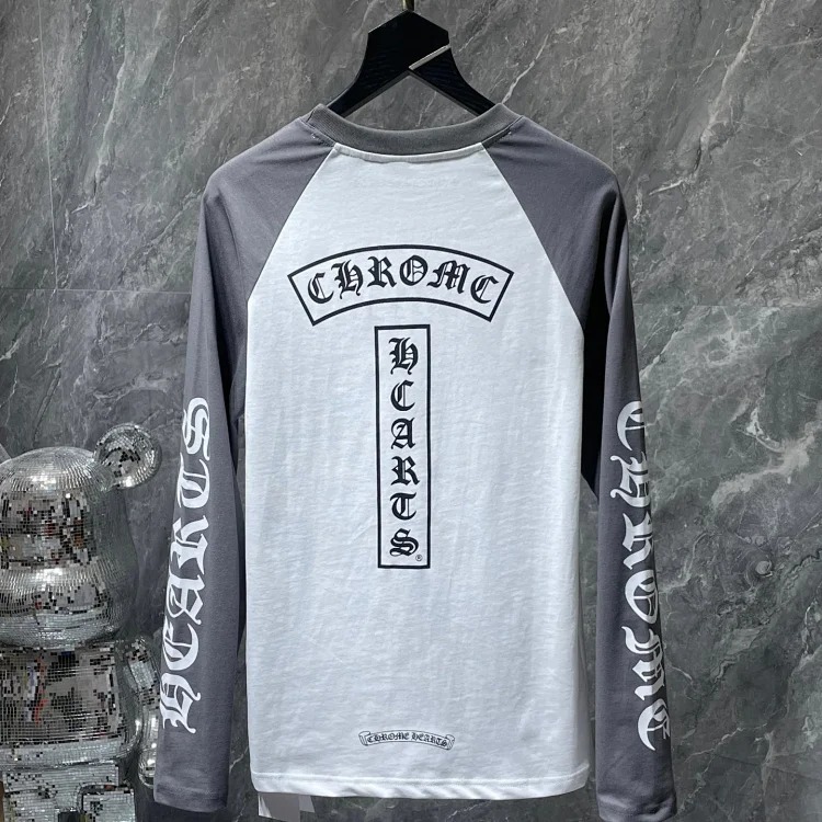 Cross horseshoe long sleeve T-shirt