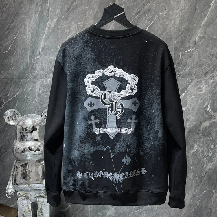 Cross horseshoe long sleeve T-shirt