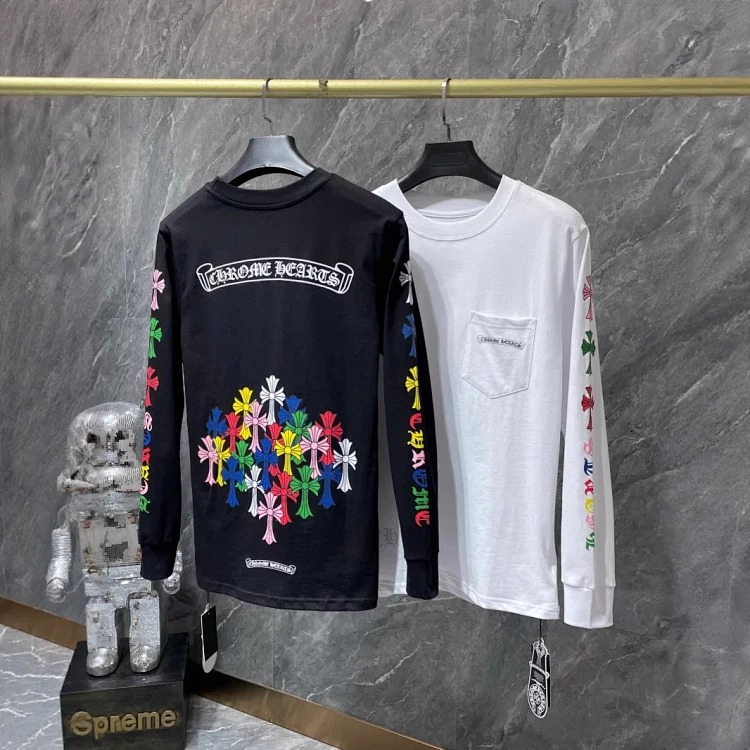 Cross horseshoe long sleeve T-shirt