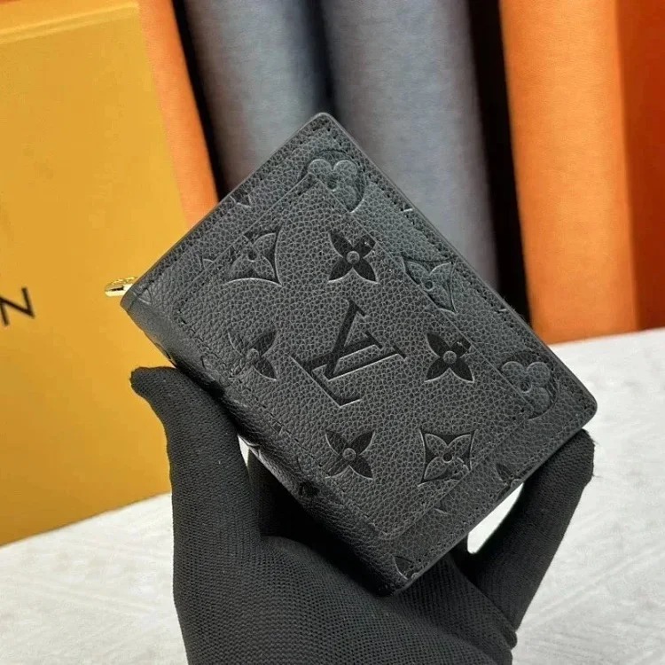 M80152 this éa wallet