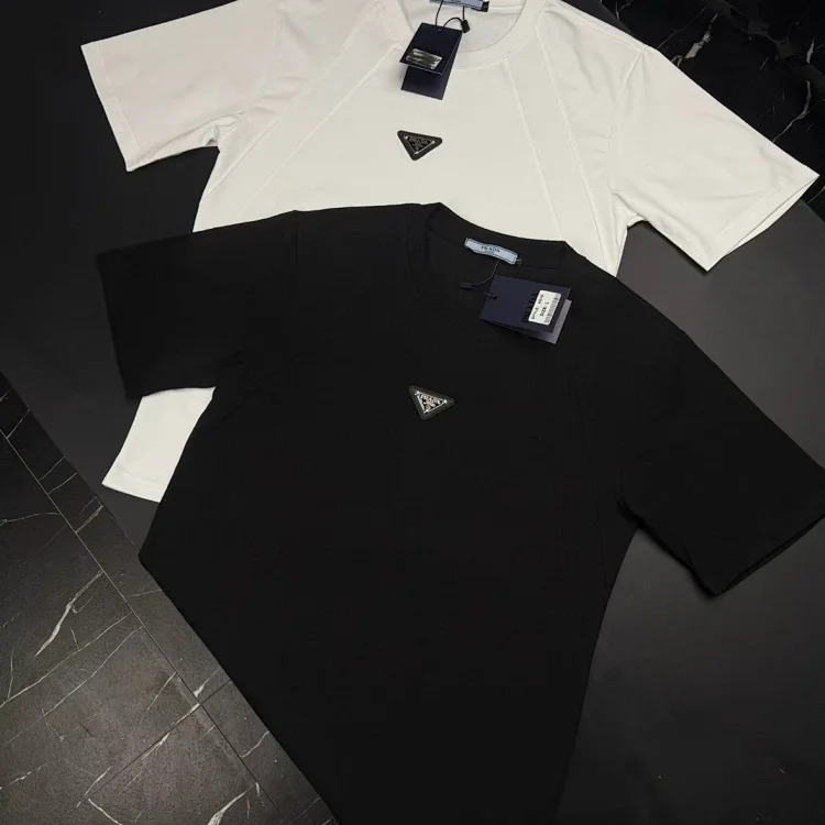 Chanel High black and white two-color to triangular letter metal logo raglan heavyweight T-shirt short-sleeved, three labels complete, pure cotton high-elastic fabric 300 grams in weight, or