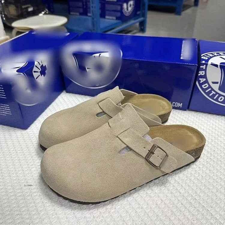 Genuine leather slippers