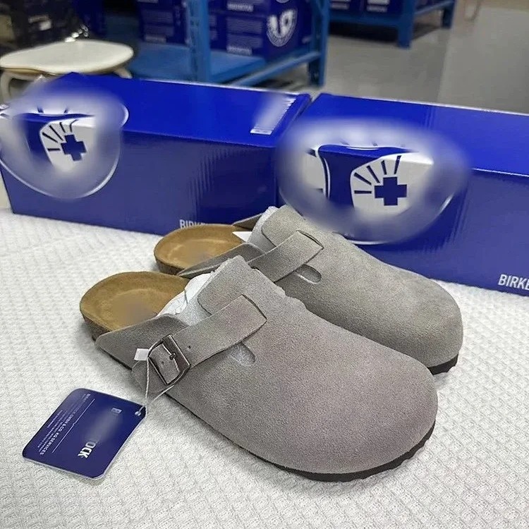 Genuine leather slippers