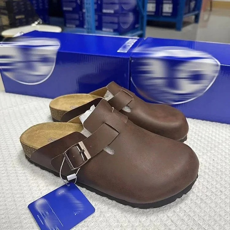 Genuine leather slippers