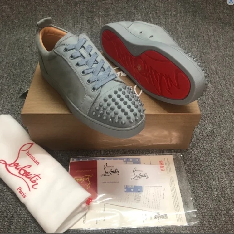 OG1 red sole rivet casual shoes for men and women, same style