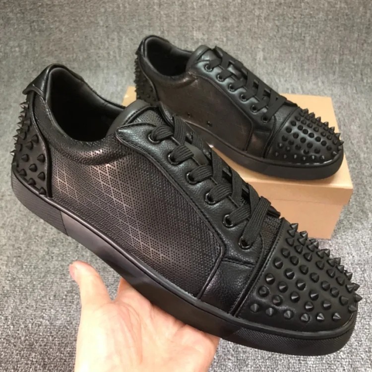 OG1 red sole rivet casual shoes for men and women, same style