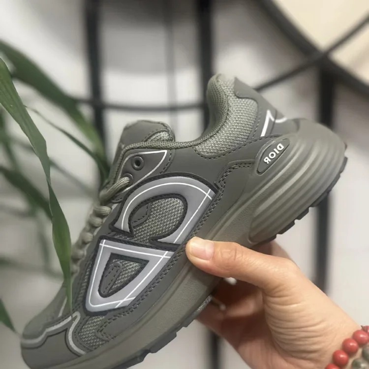 Dior Sports shoes B30 running