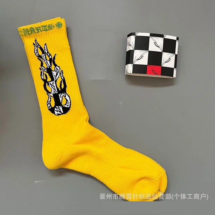 Graffiti Red Lips Towel Bottom Embroidered Swedish Fashion Socks