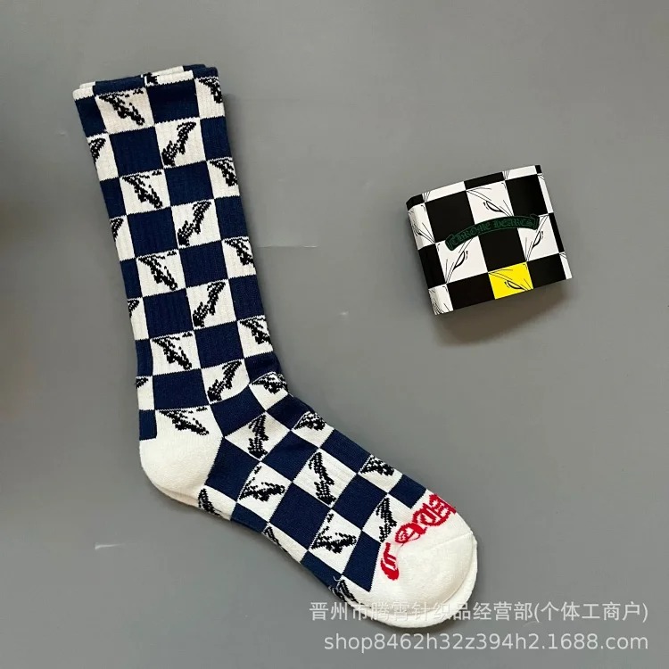 Graffiti Red Lips Towel Bottom Embroidered Swedish Fashion Socks