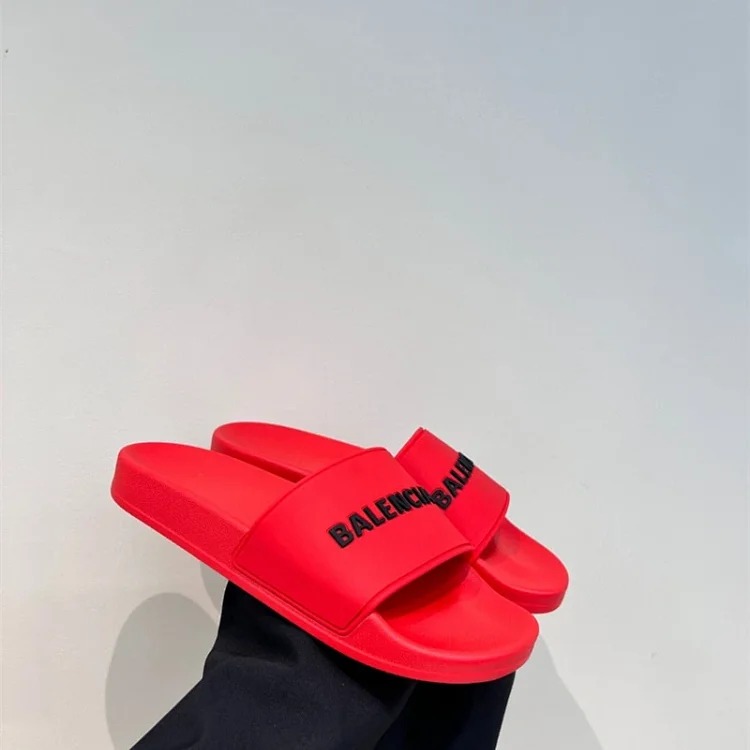 B-letter slippers couple style soft-soled one-piece beach sandals for outer wear